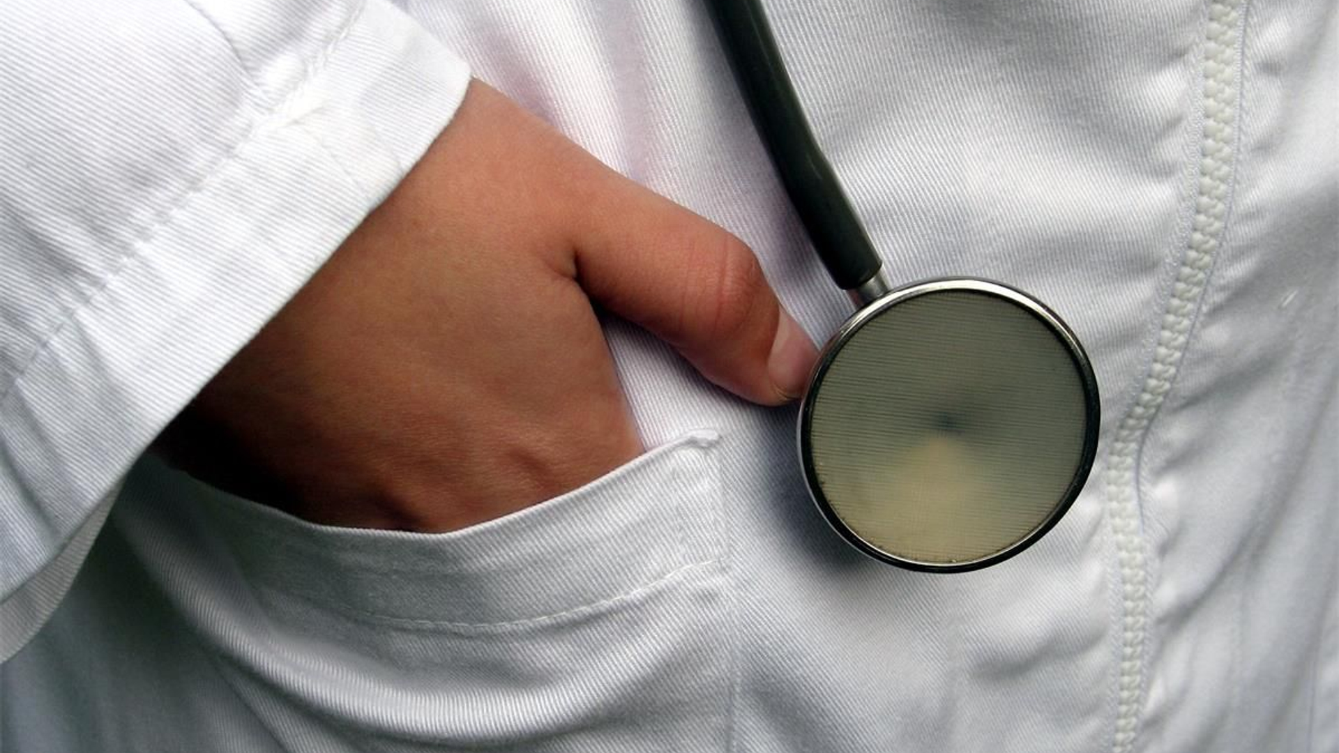 de-macht-van-de-dokter