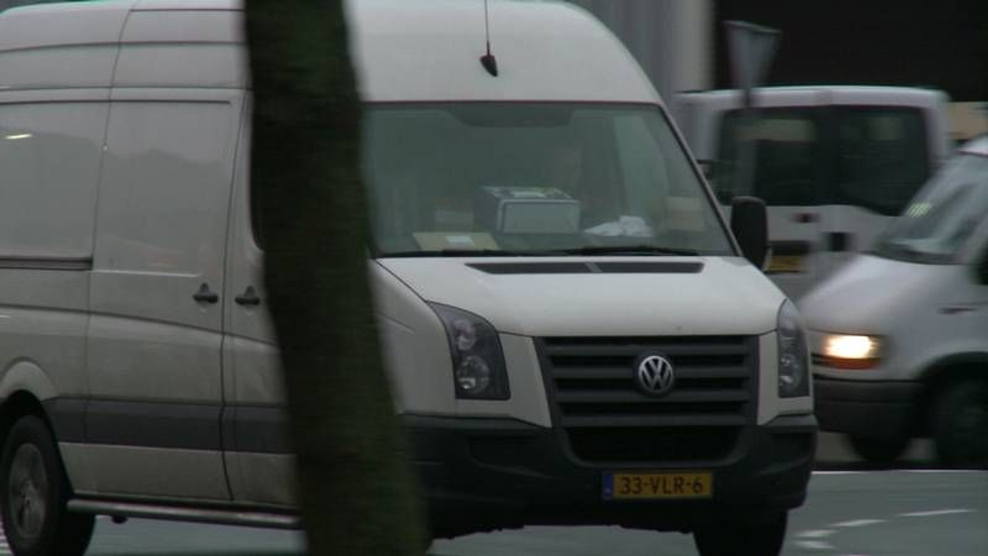zelfstandige-pakketbezorgers-postnl-stappen-naar-rechter