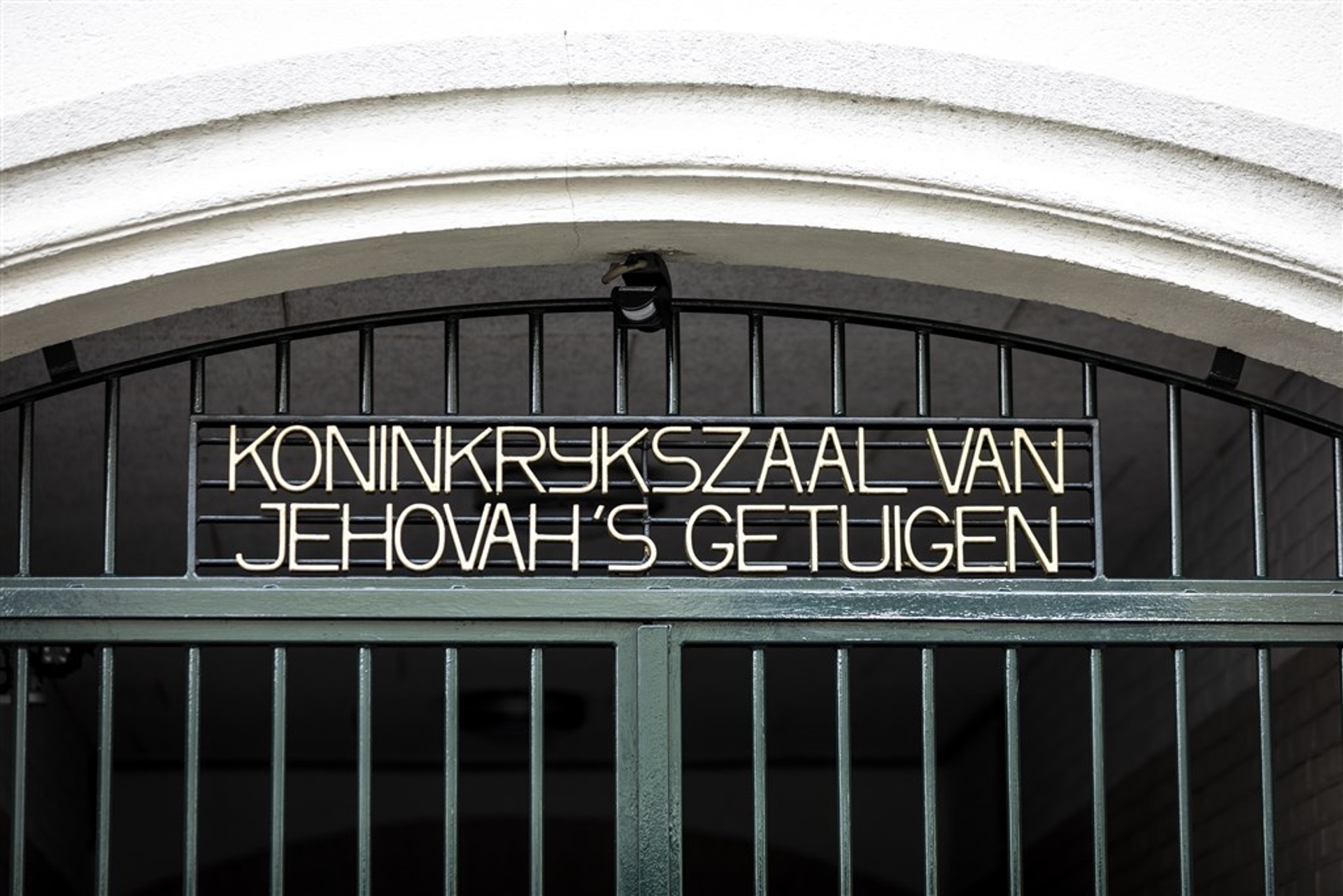 Afbeelding van Minister Dekker teleurgesteld in jacht van Jehovah’s Getuigen op gevoelige data