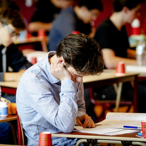 Steeds meer tienerscholen in Nederland