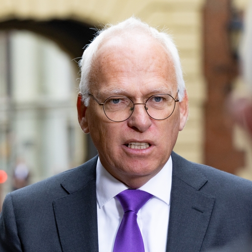 Bronnen in Den Haag: minister wil tegen de toelating van glyfosaat stemmen