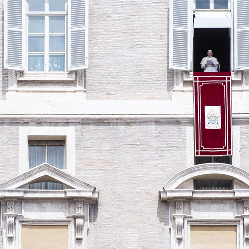 Vaticaan reageert geschokt op kindermisbruik door priesters in Amerika