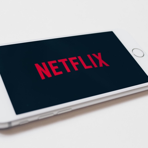 'Netflix ontwijkt miljoenen aan belasting via Nederland'