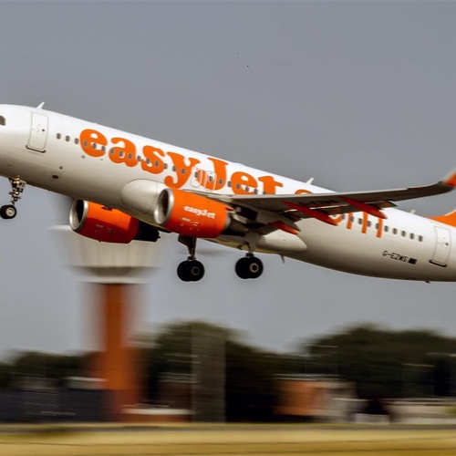 Afbeelding van EasyJet gaat gifgasfilters in vliegtuigen inbouwen